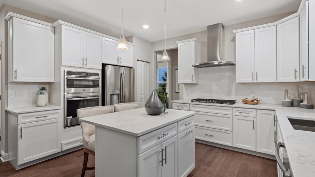 254 Whitney Driv <br> Elburn, Il 60119<br /><i>Fox Pointe</i>